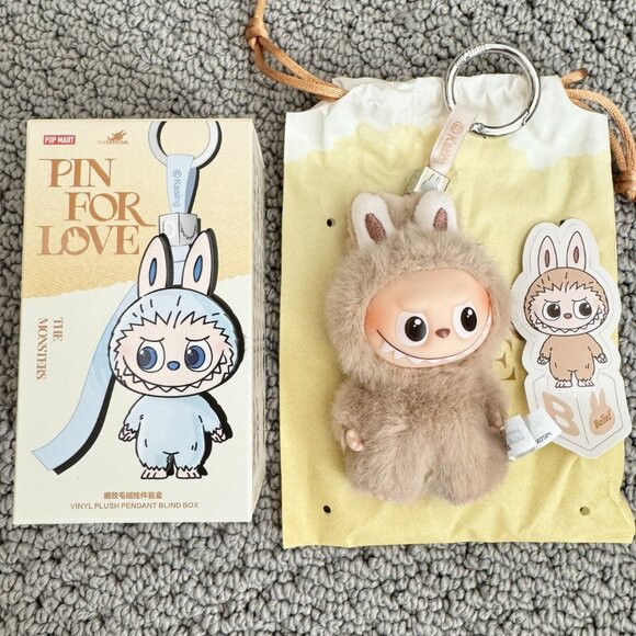 💗 Authentic POP MART THE MONSTERS Pin For Love Brown Mini Labubu B – US Ship - Picture 1 of 2